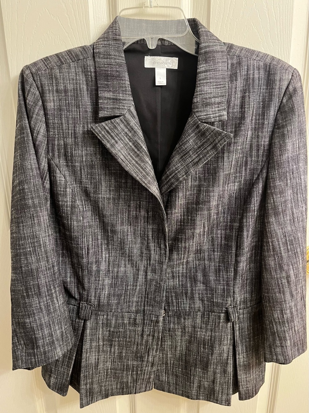 Dress Barn Size Large Gray and Black Marled Blazer